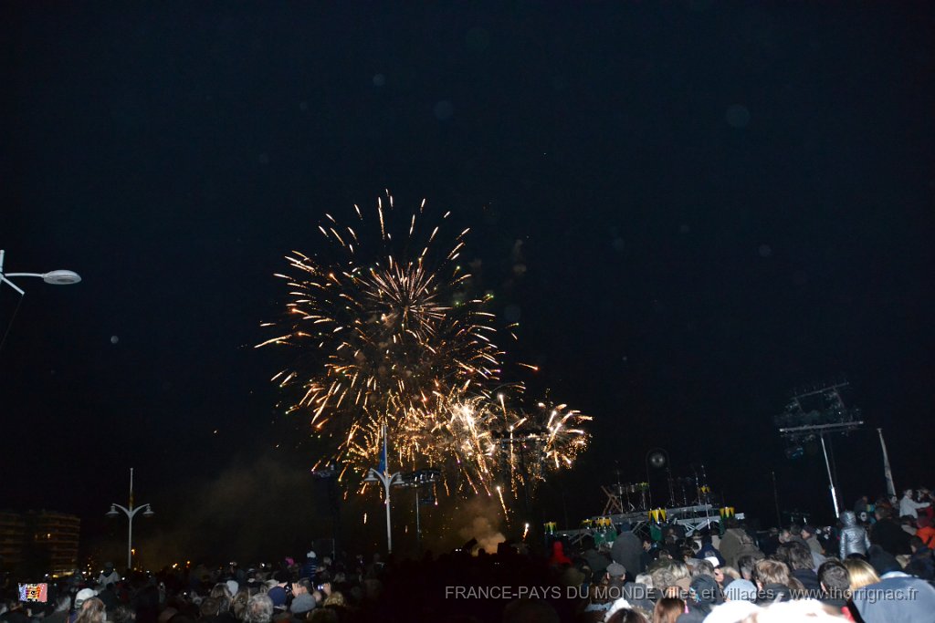 Saint Raphael 31 12 2013 23.JPG - Fête de la Lumière à Saint-Raphaël. 31 décémbre 2013