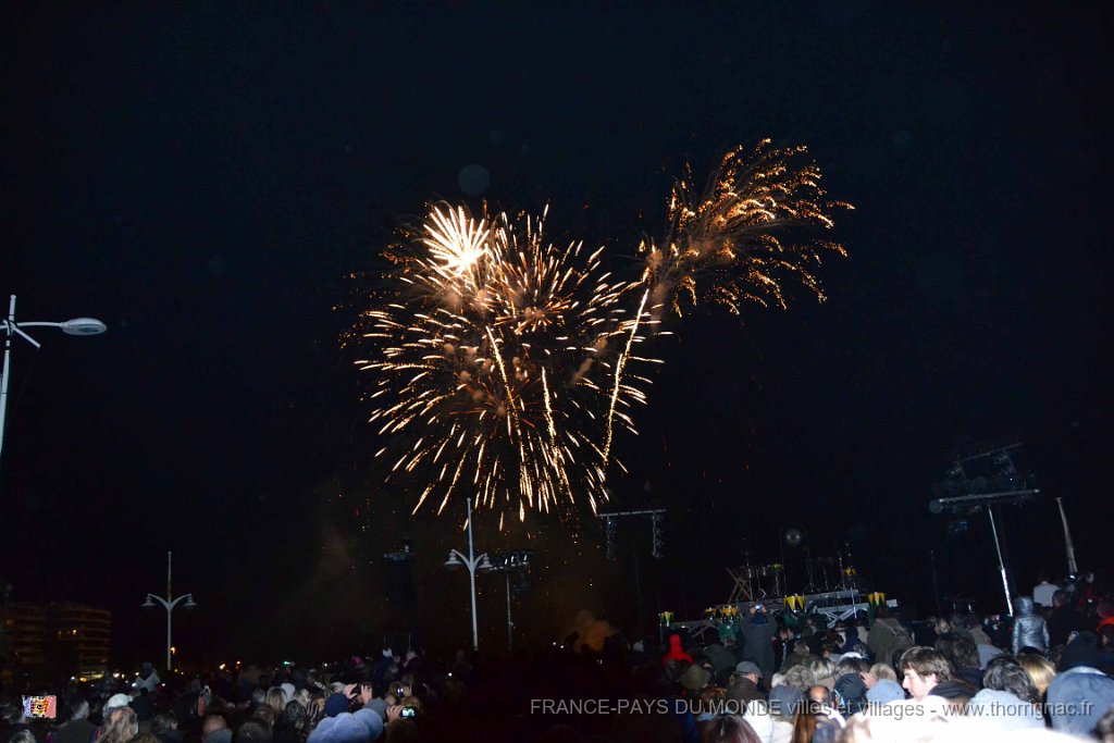 Saint Raphael 31 12 2013 26.JPG - Fête de la Lumière à Saint-Raphaël. 31 décémbre 2013