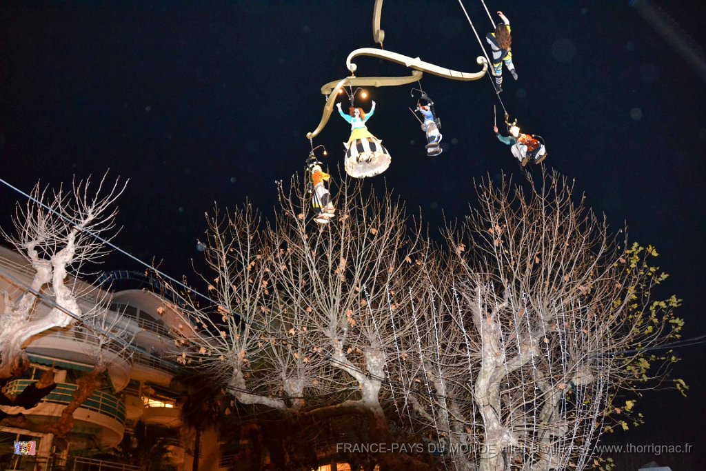 Saint Raphael 31 12 2013 3.JPG - Fête de la Lumière à Saint-Raphaël. 31 décémbre 2013