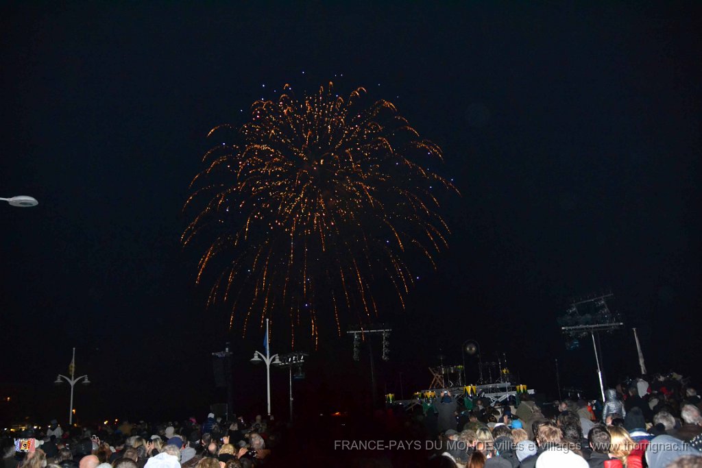 Saint Raphael 31 12 2013 37.JPG - Fête de la Lumière à Saint-Raphaël. 31 décémbre 2013