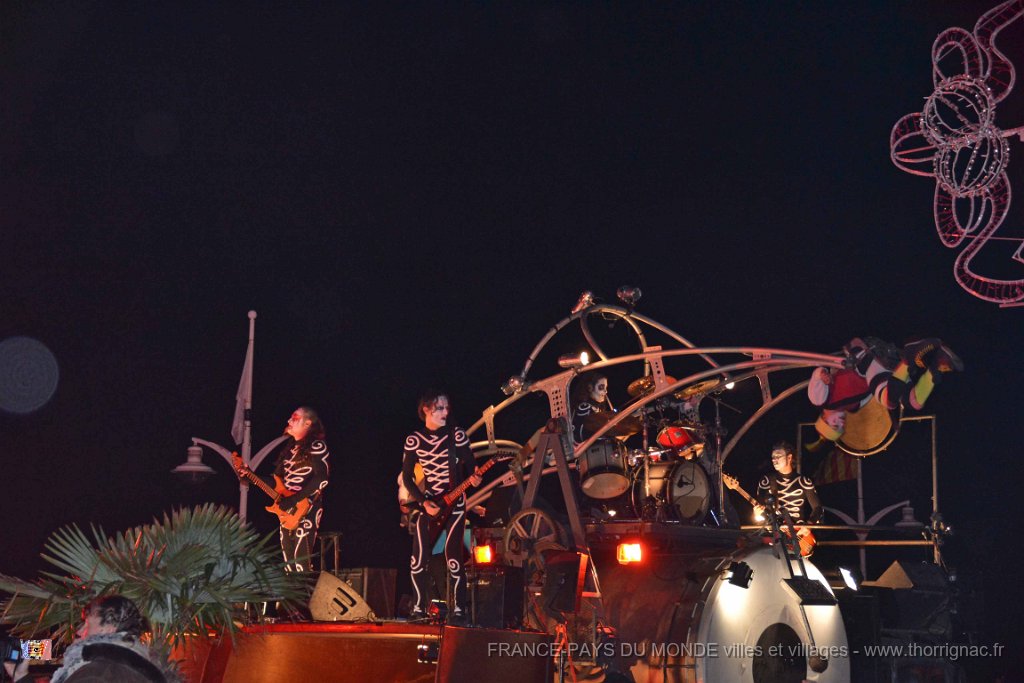 Saint Raphael 31 12 2013 57.JPG - Fête de la Lumière à Saint-Raphaël. 31 décémbre 2013