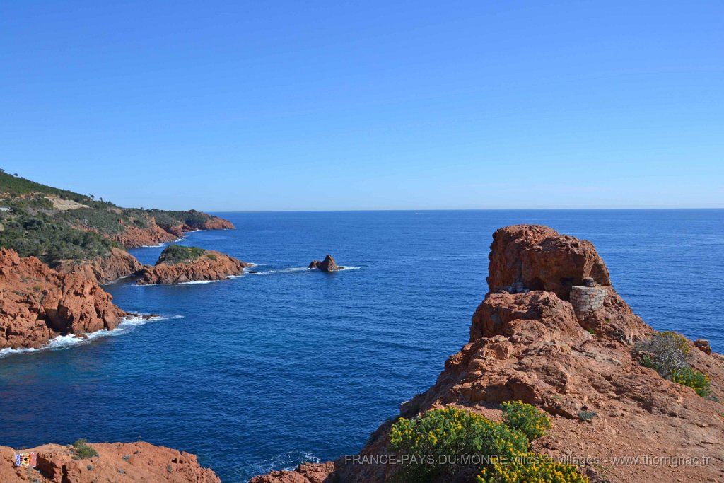 DSC0141.JPG - La corniche d'Or entre Agay et Le Trayas. 26 février 2015.
