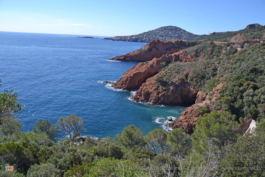 DSC0160.JPG - La corniche d'Or entre Agay et Le Trayas. 26 février 2015.
