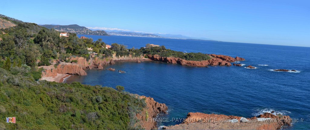 Panorama14.jpg - La corniche d'Or entre Agay et Le Trayas. 26 février 2015.