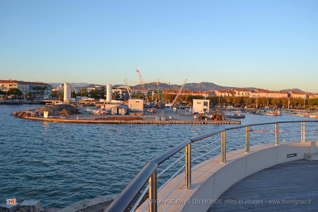 DSC 0279.JPG - Le port en pleine restructuration