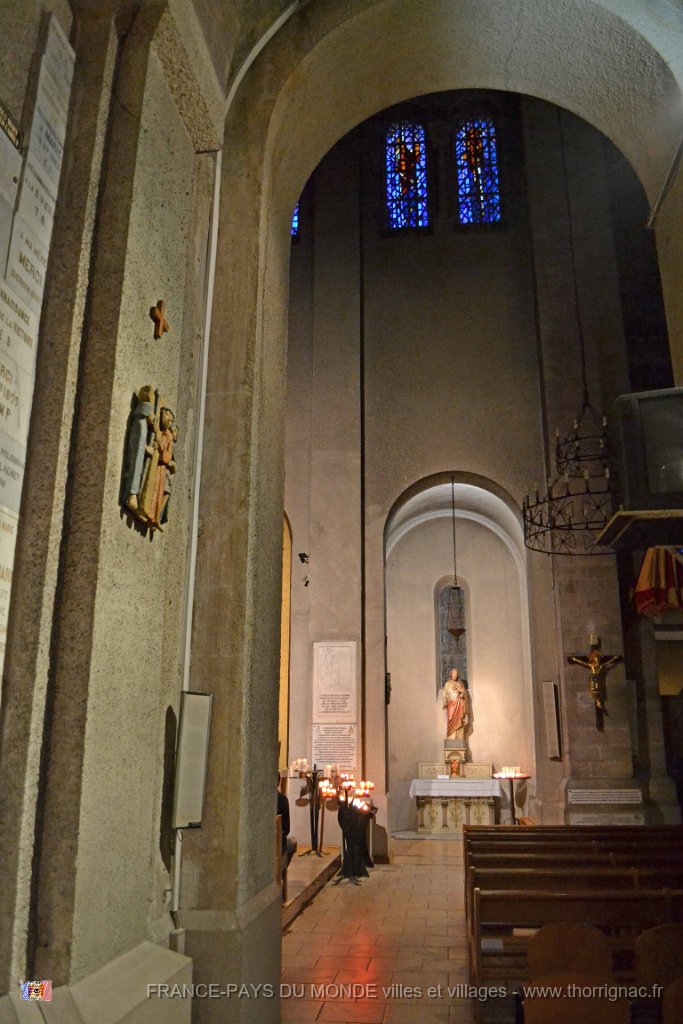DSC 0320.JPG - Intérieur de la cathédrale Notre Dame Sainte Victoire