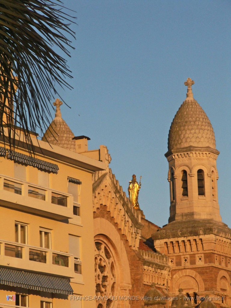 DSCF7021.JPG - La cathédrale de Notre Dame de la Victoire