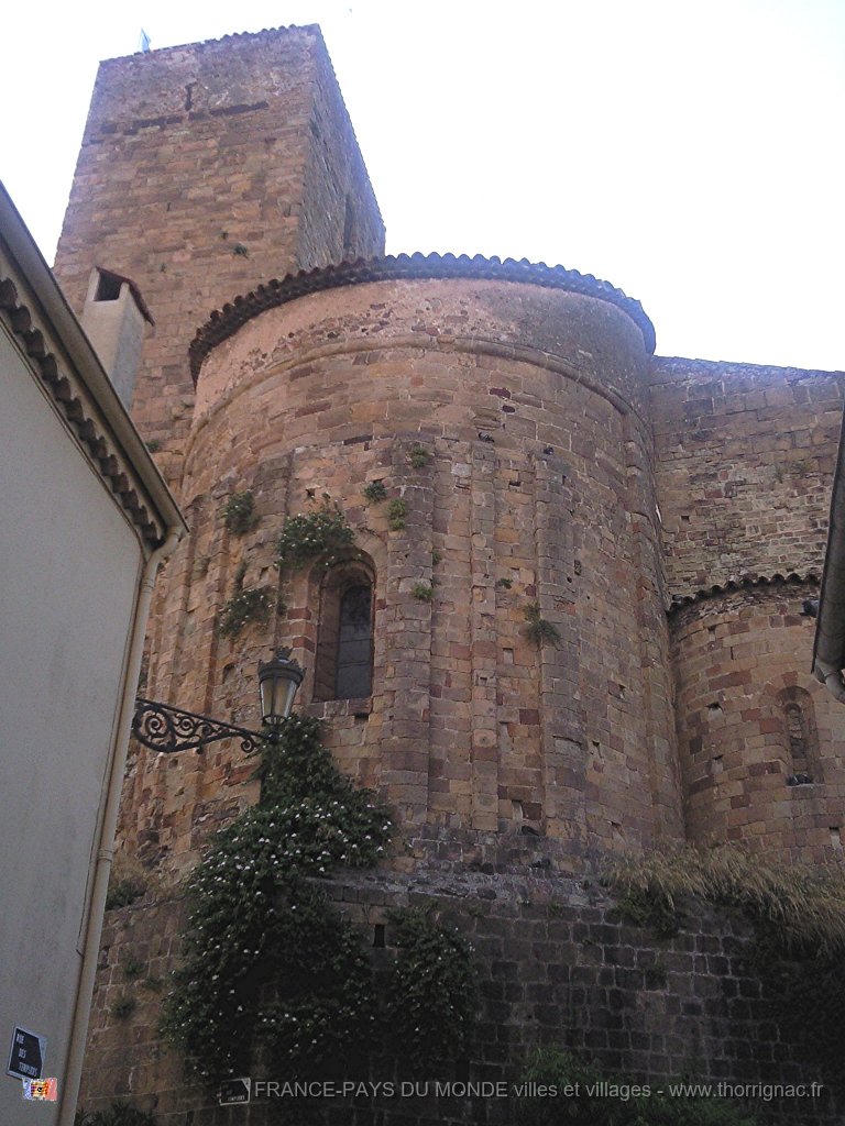 Arriere de l eglise des Templiers.jpg - L'arrière de l'église des Templiers, 2011.