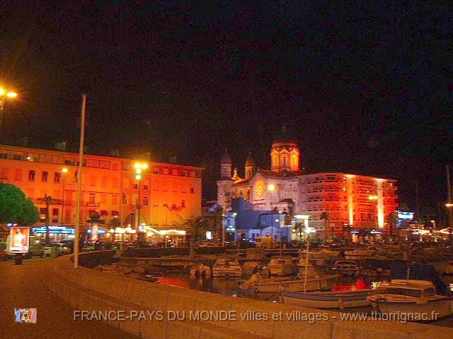 STRAPH6.JPG - Illuminations 2003.