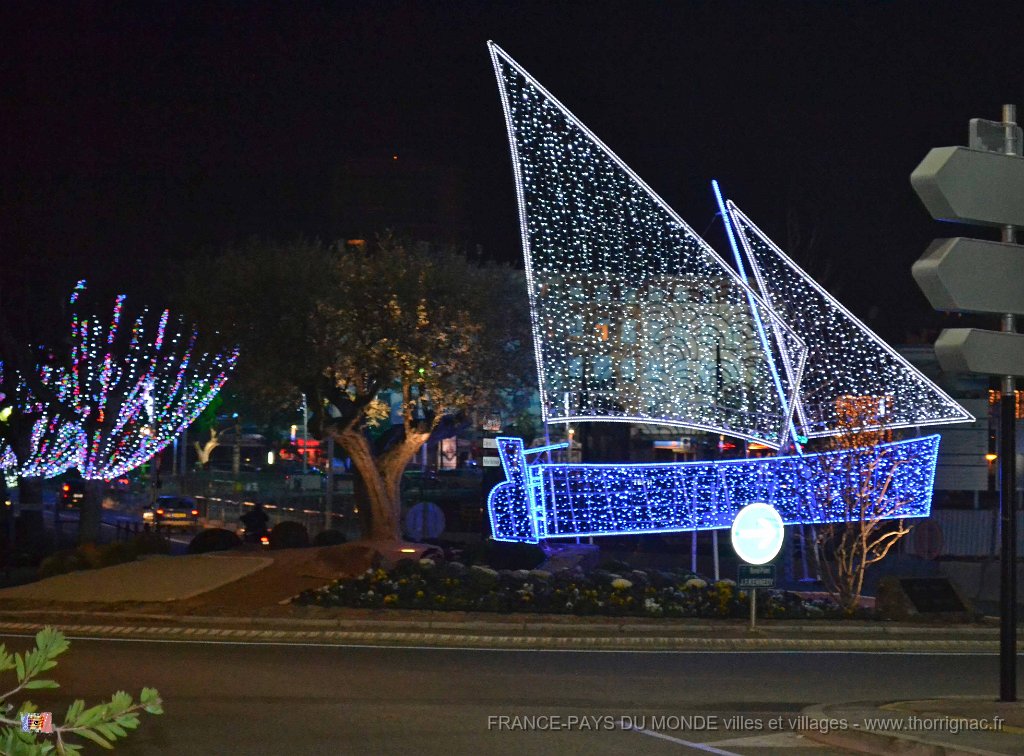 Illuminations St Raphael 2012 1.JPG - Illuminations St Raphael 2012