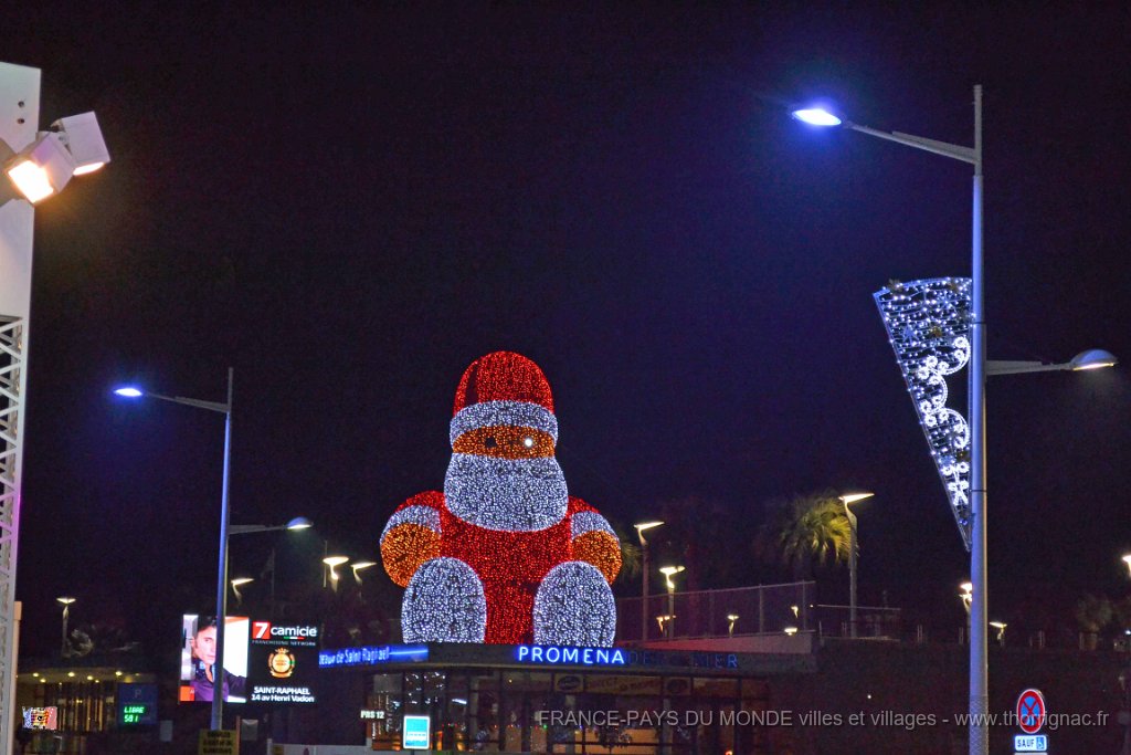 Illuminations St Raphael 2012 13.JPG - Illuminations St Raphael 2012