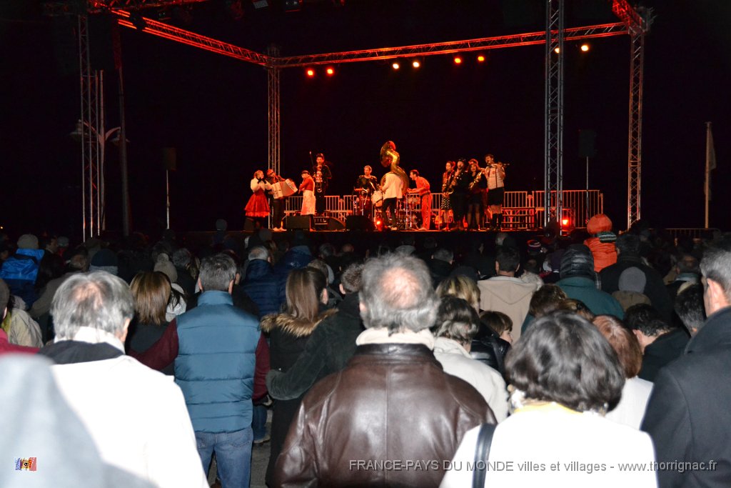 DSC0037.JPG - Saint-Raphaël - La fanfare "A la Gueule du Ch'val" - 31 décembre 2014