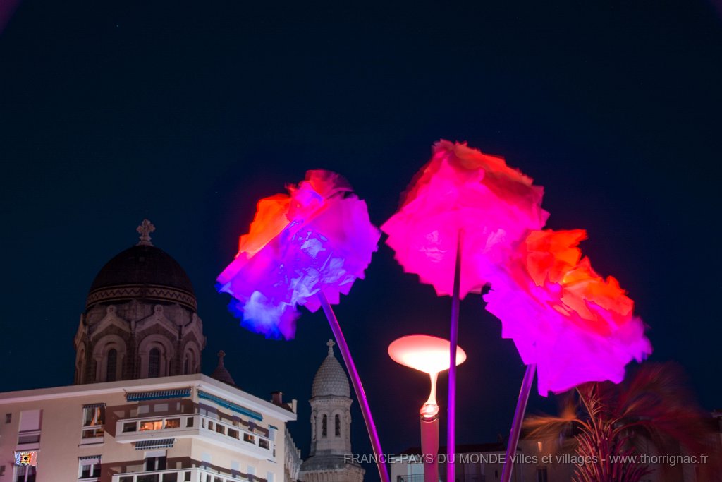 Illuminations St Raphael fin 2017 43.jpg - Saint-Raphaël (83) - Fin d'année 2017.
