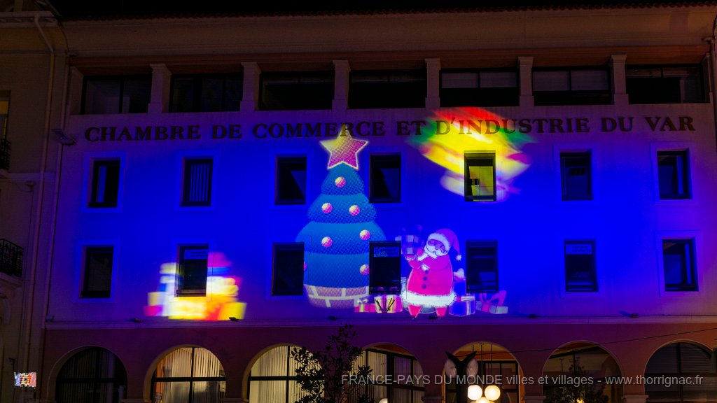 Illuminations Saint Raphael 2020 23.jpg - Saint-Raphaël (83) - Fin d'année 2020.