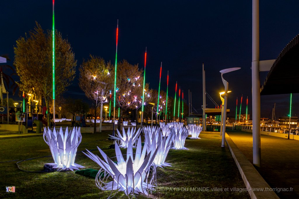 Illuminations Saint Raphael 2020 7.jpg - Saint-Raphaël (83) - Fin d'année 2020.