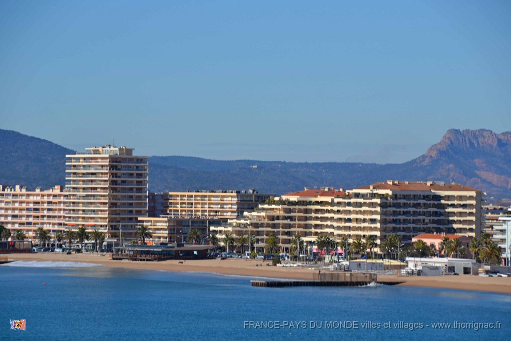 DSC0109.JPG - Les plages de Fréjus.26 février 2015