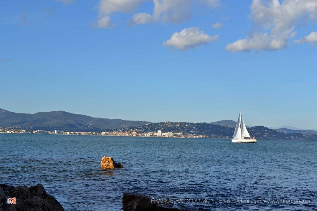 DSC 0065.JPG - Au fond, Sainte-Maxime