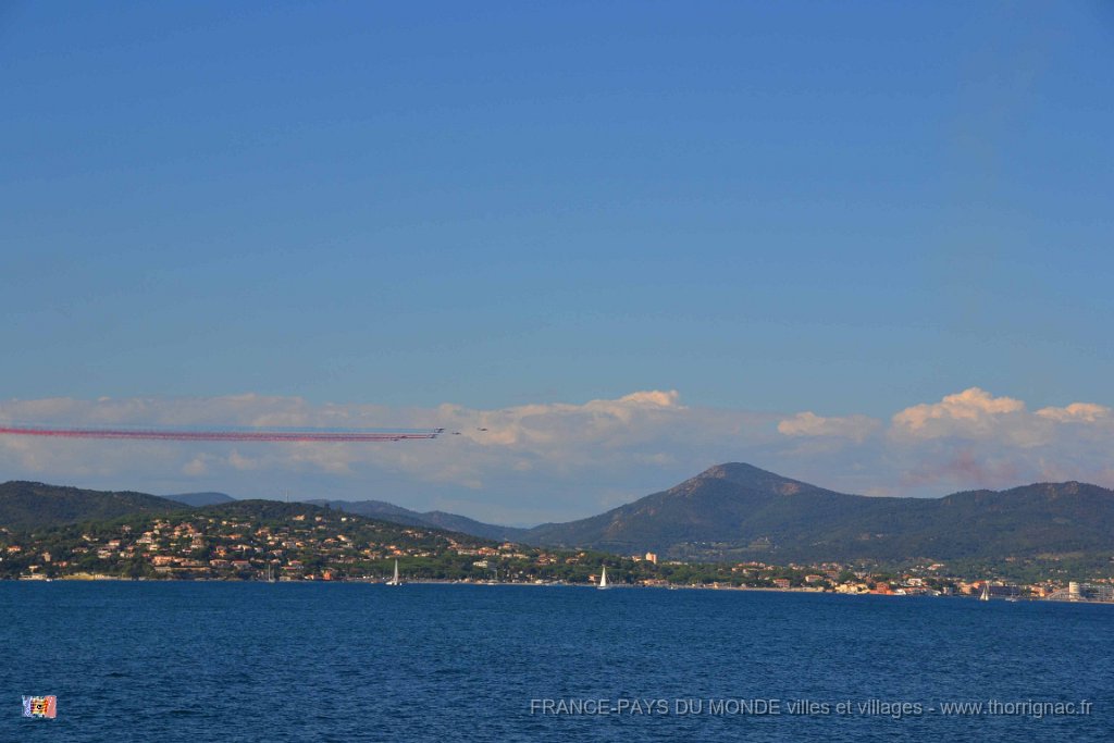 Saint Tropez 10 octobre 2015 163.JPG - Saint-Tropez. La patrouille de France lors d'un meeting à Sainte-Maxime. 10 octobre 2015.