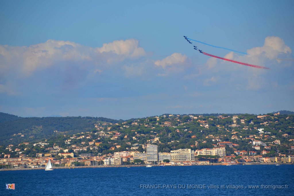 Saint Tropez 10 octobre 2015 165.JPG - Saint-Tropez. La patrouille de France lors d'un meeting à Sainte-Maxime. 10 octobre 2015.