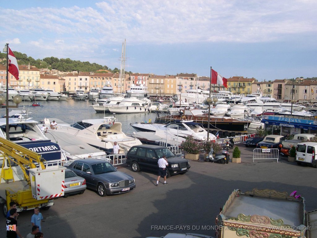 DSCN0531.JPG - Le port, côté Est.