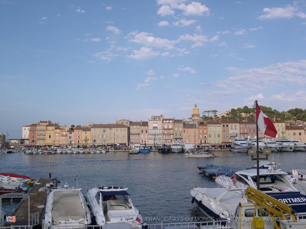 DSCN0532.JPG - Le village, côté Ouest.