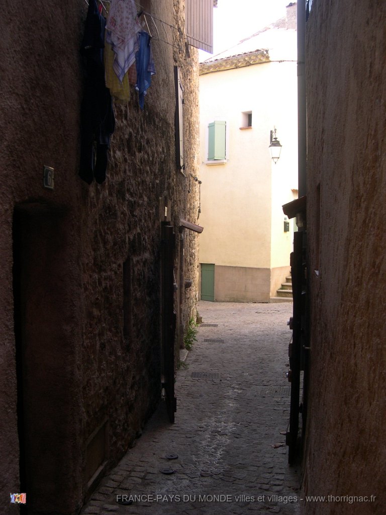 DSCN2373.JPG - Tourtour.